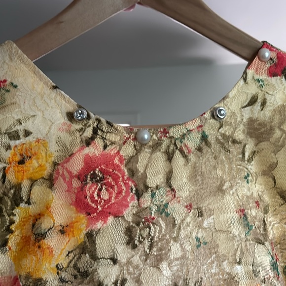 Stunning 1950’s/1960’s lace and embellished dress😍 - Picture 4 of 16